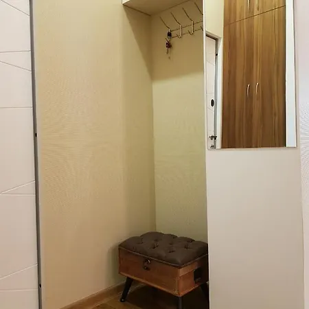 Central Apartments *