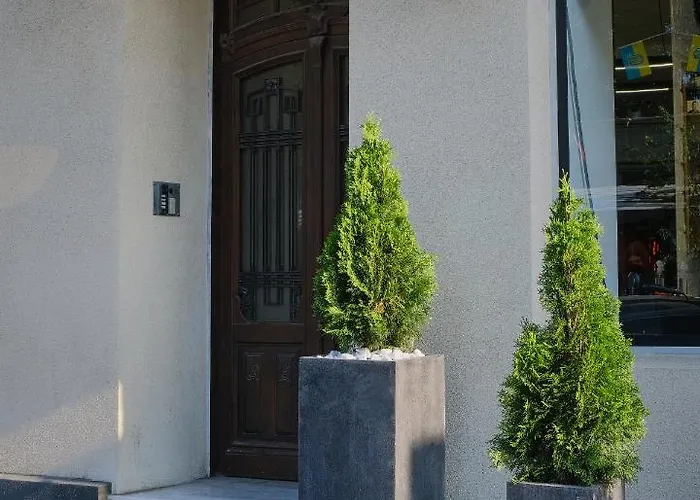 Central Apartments Apartment *