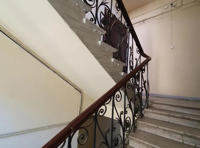 Central Apartments * Odessa